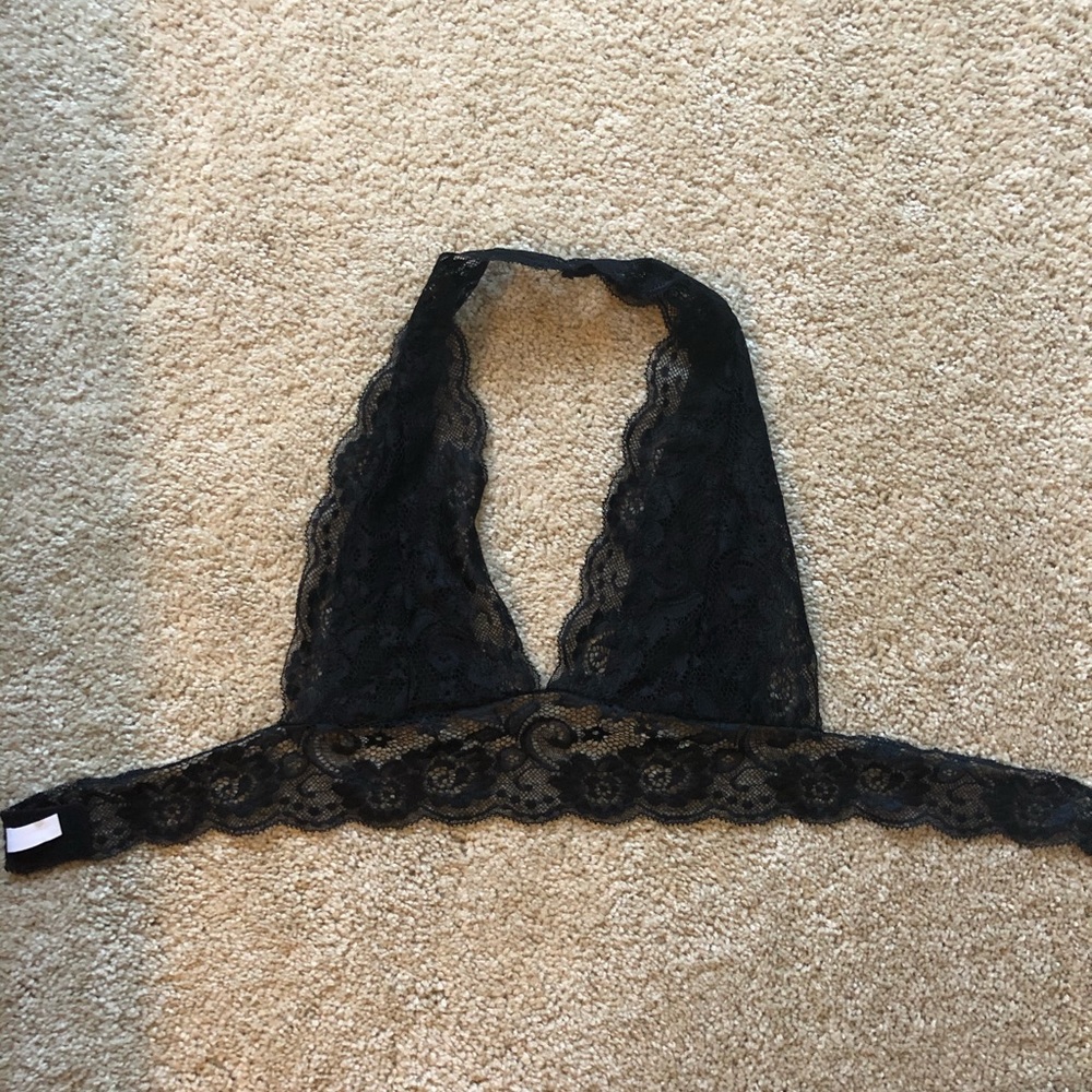 Black Lacey Bralette!